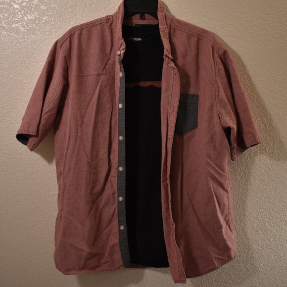 Retrofit Other - Retro Fit Shirt Casual Button Down